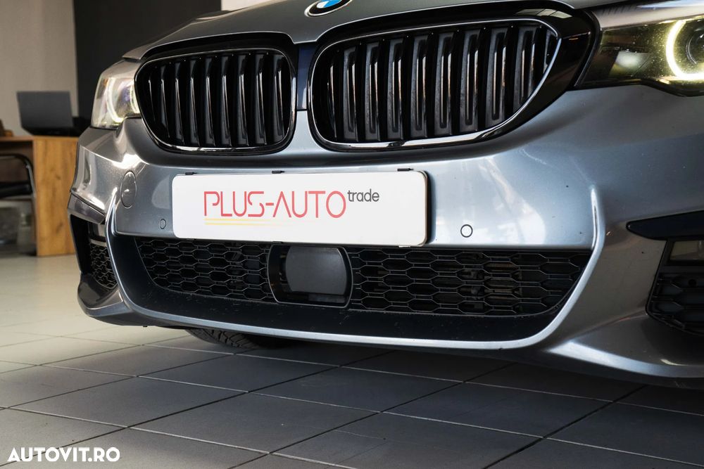 BMW Seria 5 530d xDrive Aut. Sport Line - 4