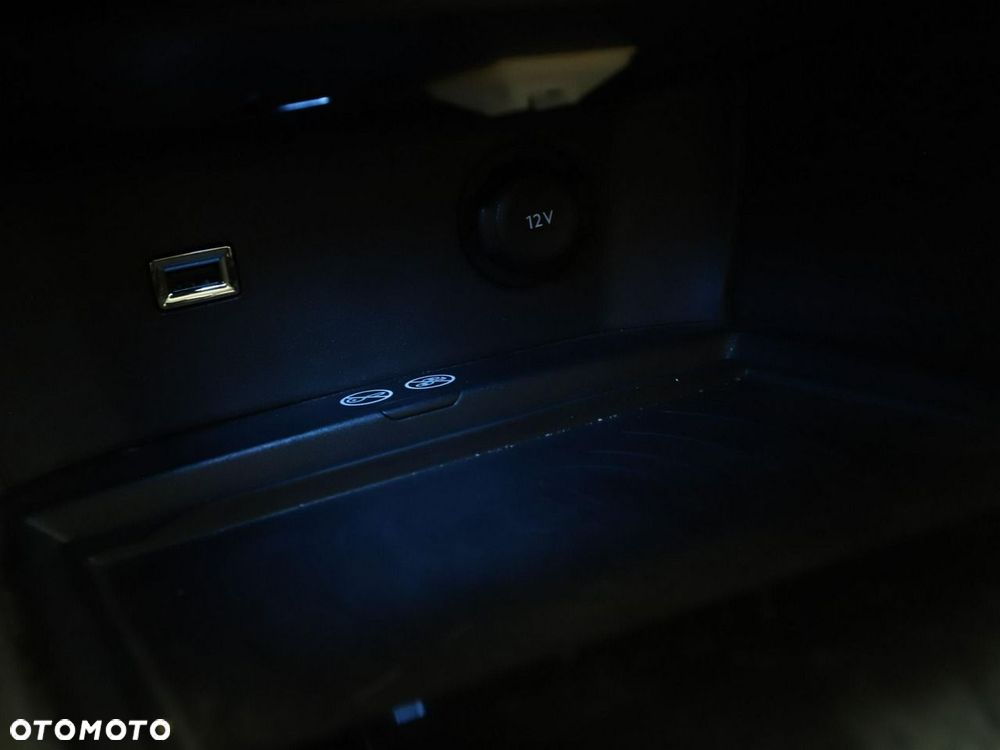 Peugeot 5008 2.0 BlueHDi Allure S&S EAT8 - 30
