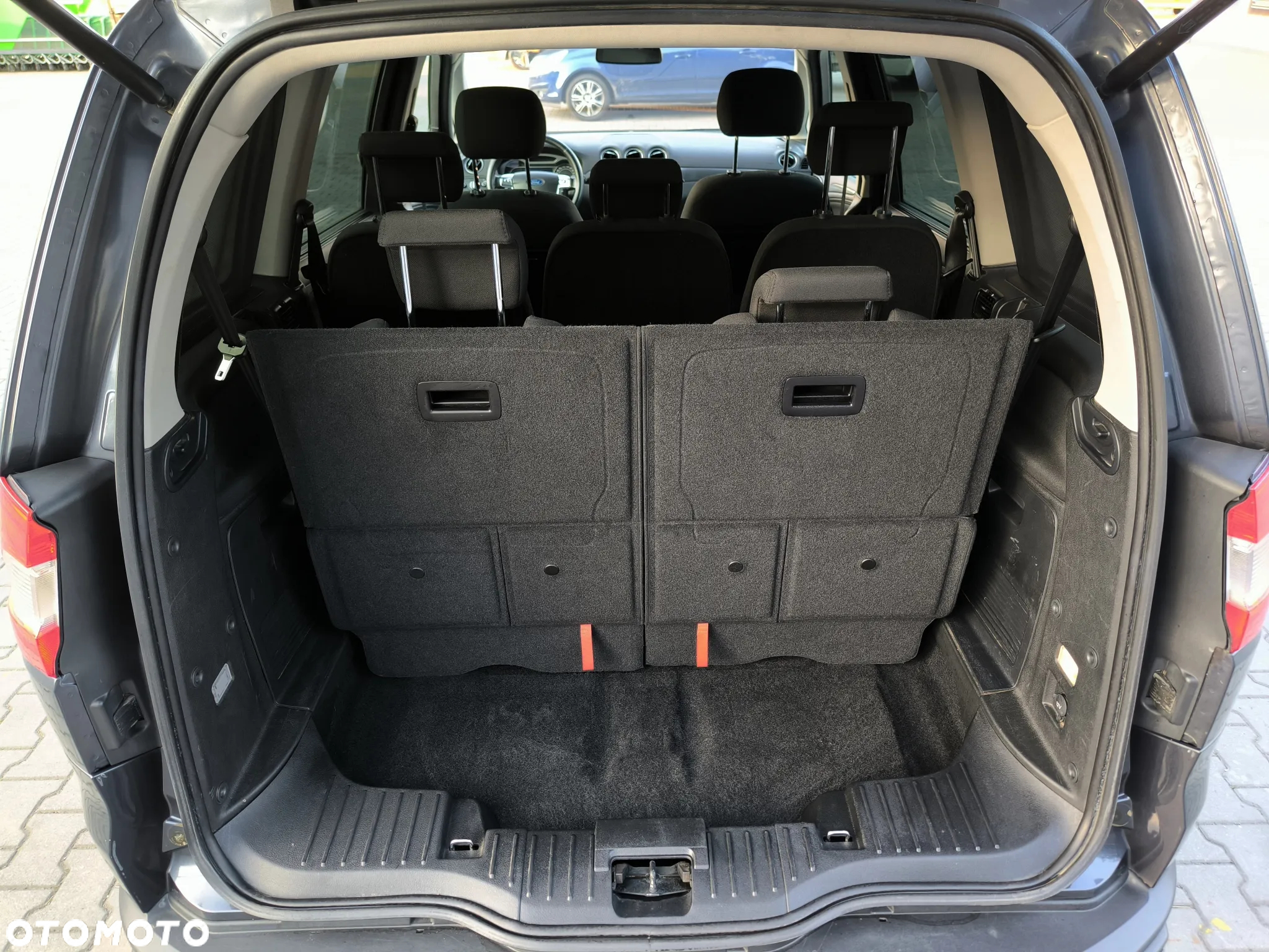 Ford Galaxy 2.0 TDCi Titanium - 33