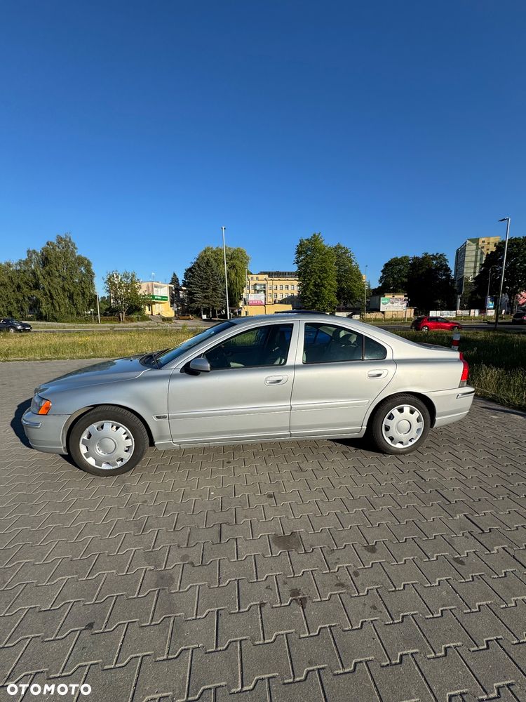 Volvo S60 2.0T Momentum - 4