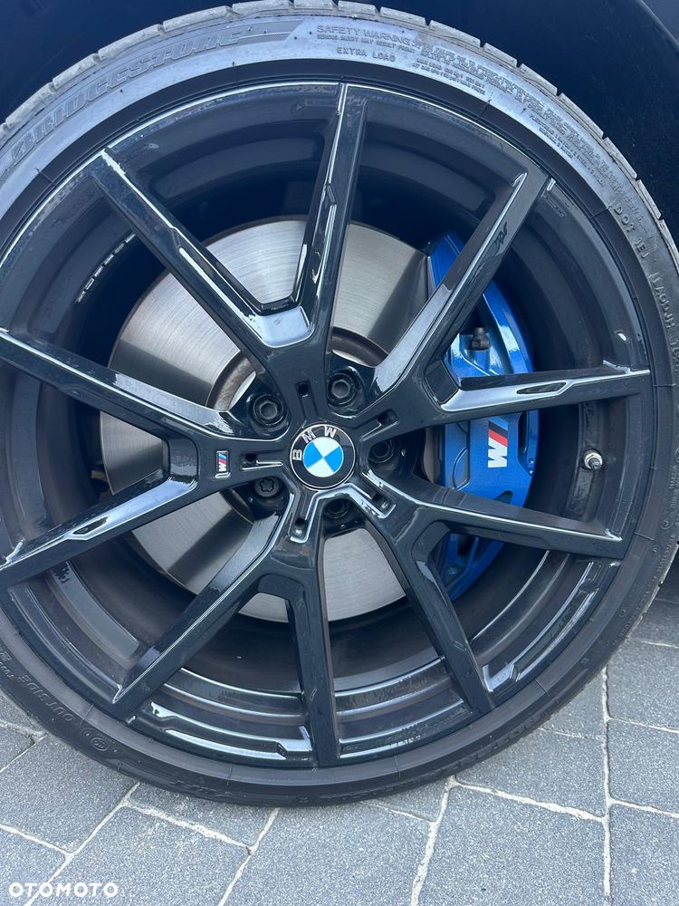 BMW Seria 8 - 17