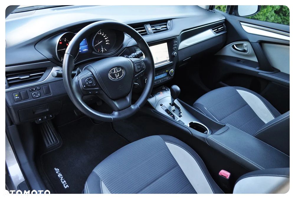 Toyota Avensis Touring Sports 1.8 Multidrive S Business Edition - 22