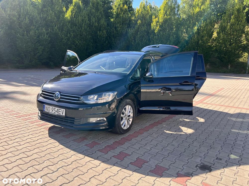 Volkswagen Touran 1.6 TDI BMT Comfortline - 18