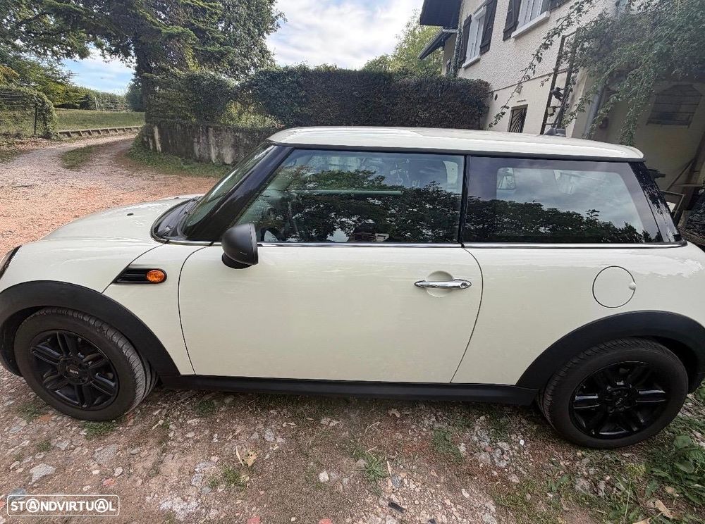MINI 3 Portas - 4