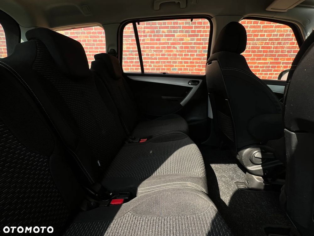 Citroën C4 Picasso - 19