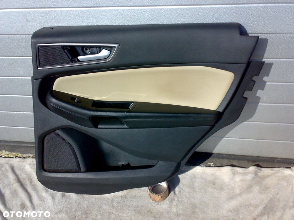 ford edge mk2 15-18 tapicerka drzwi boczek skóra tylna prawa - 1