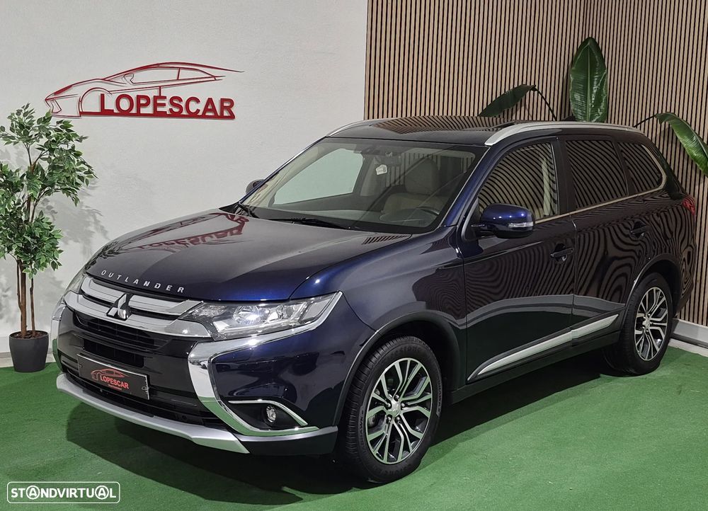 Mitsubishi Outlander 2.2 DI-D Instyle Navi - 1