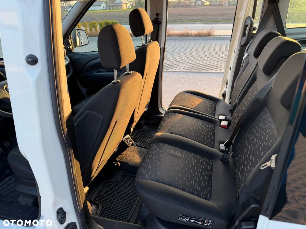 Opel Combo 1.6 CDTI Enjoy - 18