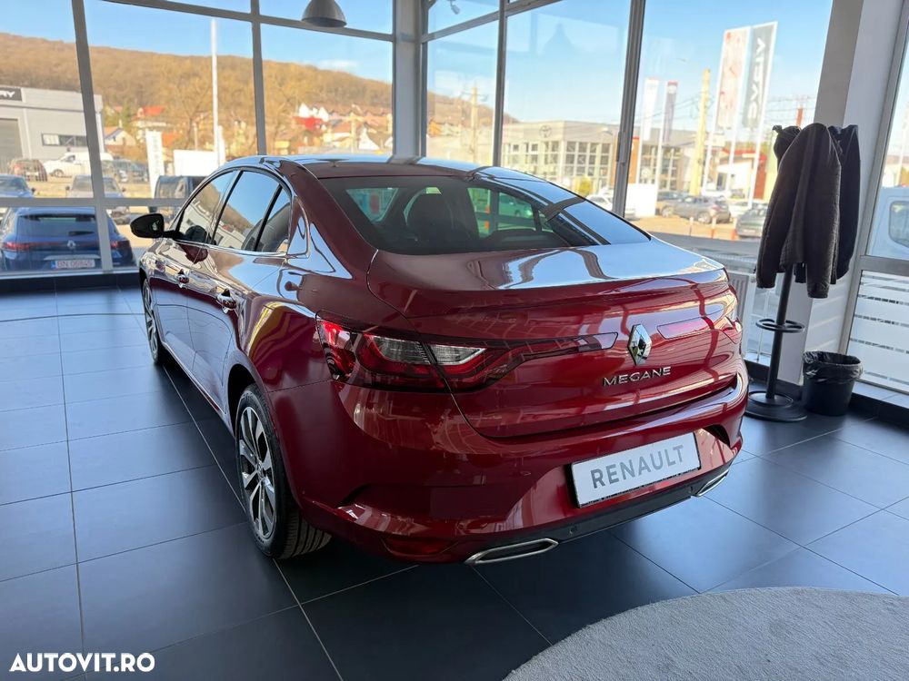 Renault Megane TCe 140 GPF Techno - 6