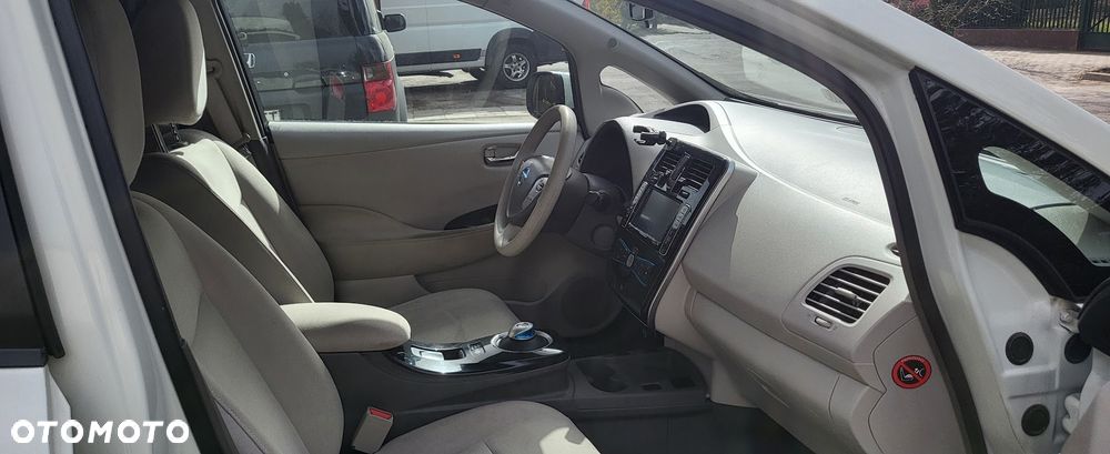 Nissan Leaf Standard - 5