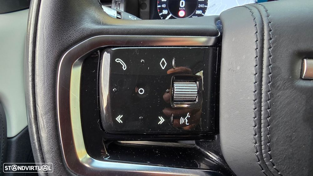 Land Rover Discovery Sport - 17