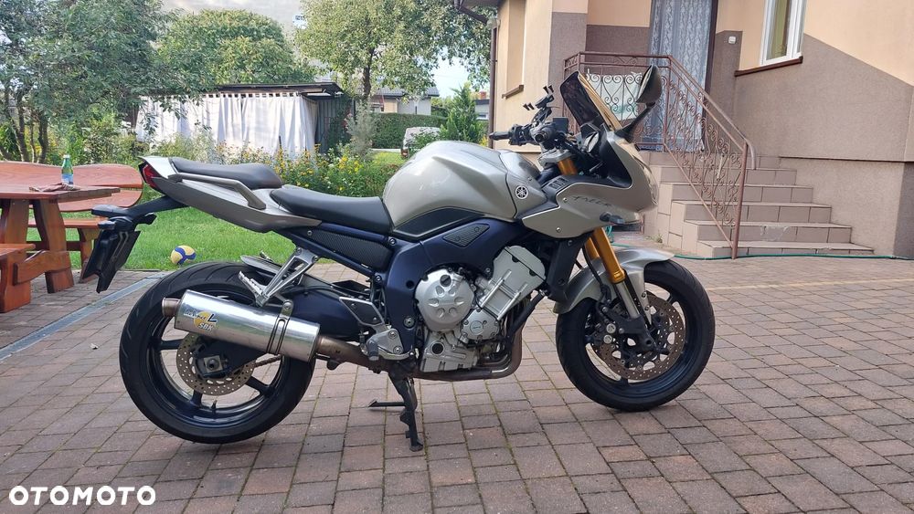 Yamaha FZ - 1