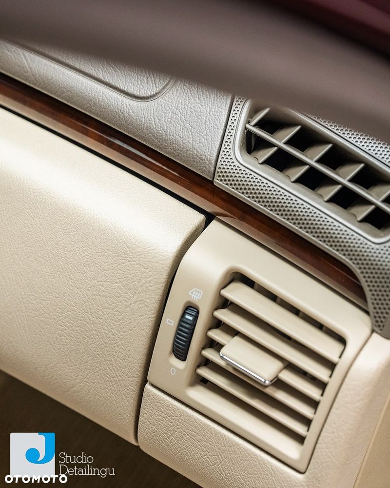 Mercedes-Benz Klasa E 200 Elegance - 23