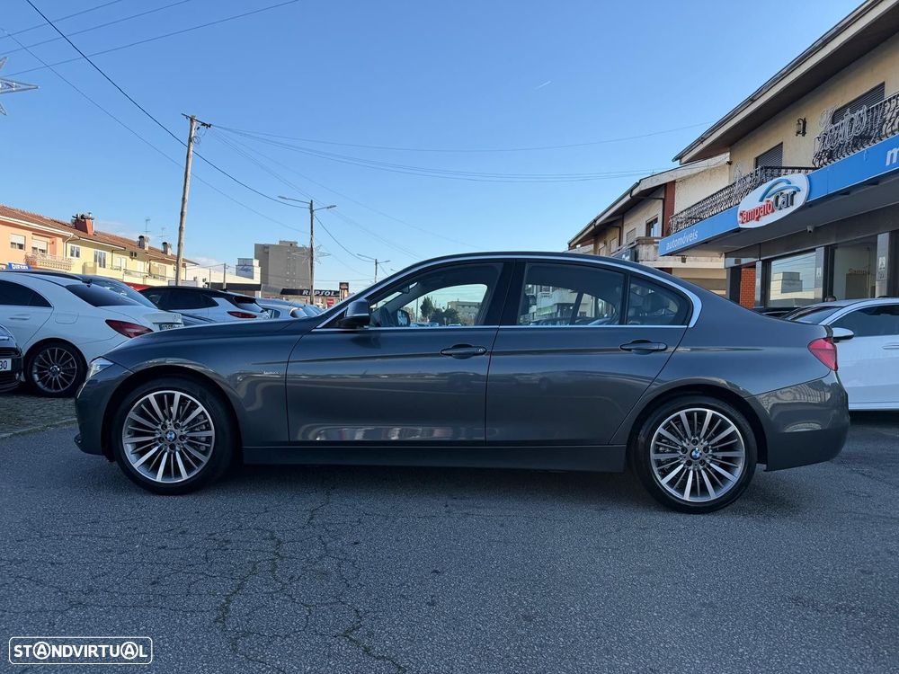 BMW 320 d Line Luxury Auto - 3