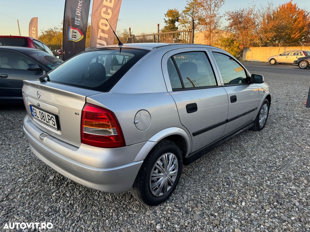 Opel Astra 1.6 Comfort - 4
