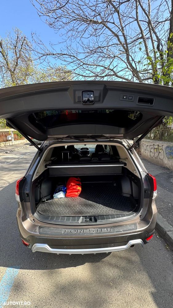 Subaru Forester 2.0 e-Boxer MHEV LinearTronic Premium - 13