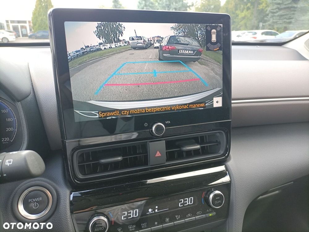 Toyota Yaris Cross Hybrid 1.5 Executive - 13