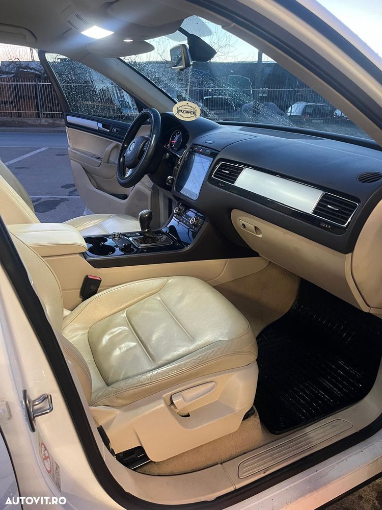 Volkswagen Touareg 3.0 V6 TDI BMT - 10
