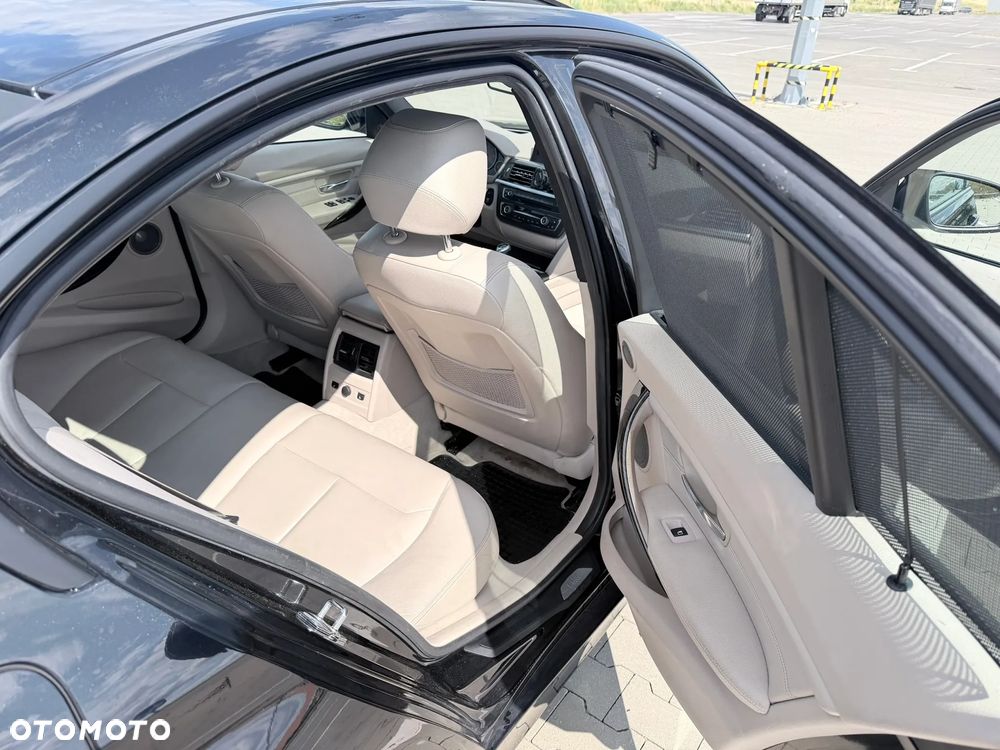 BMW Seria 3 320d - 8
