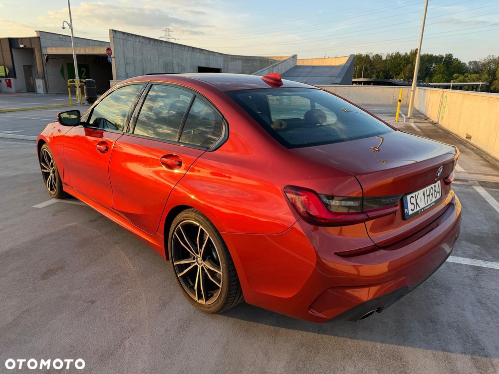 BMW Seria 3 330i M Sport sport - 4