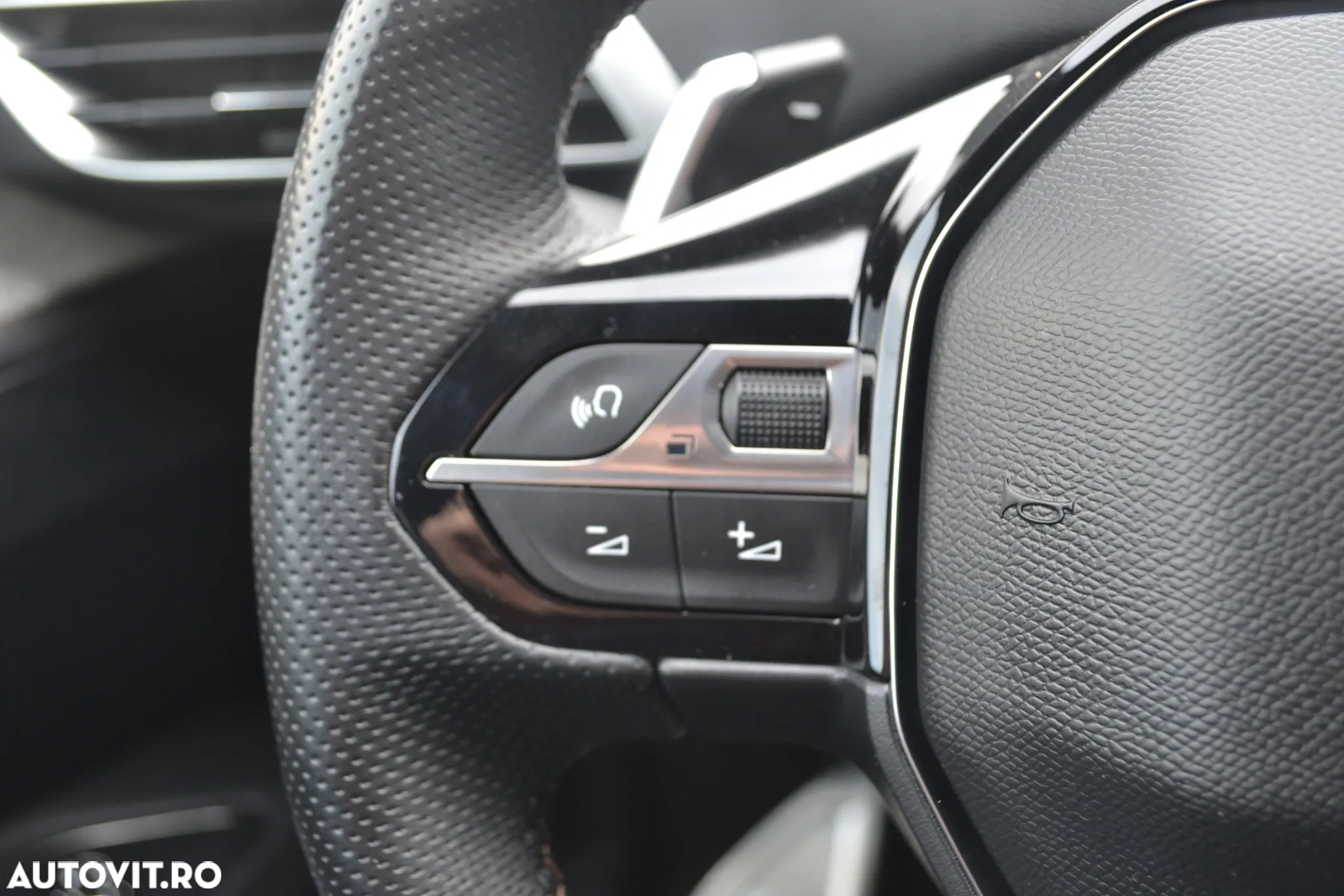 Peugeot 3008 PHEV EAT8 GT Pack - 14