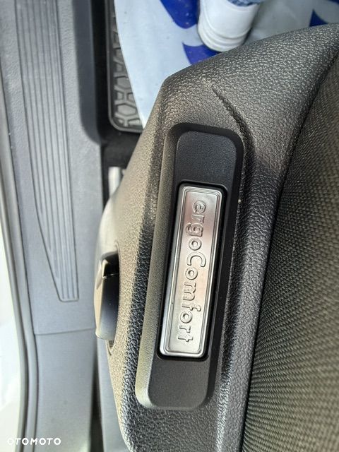 Volkswagen Caddy - 15