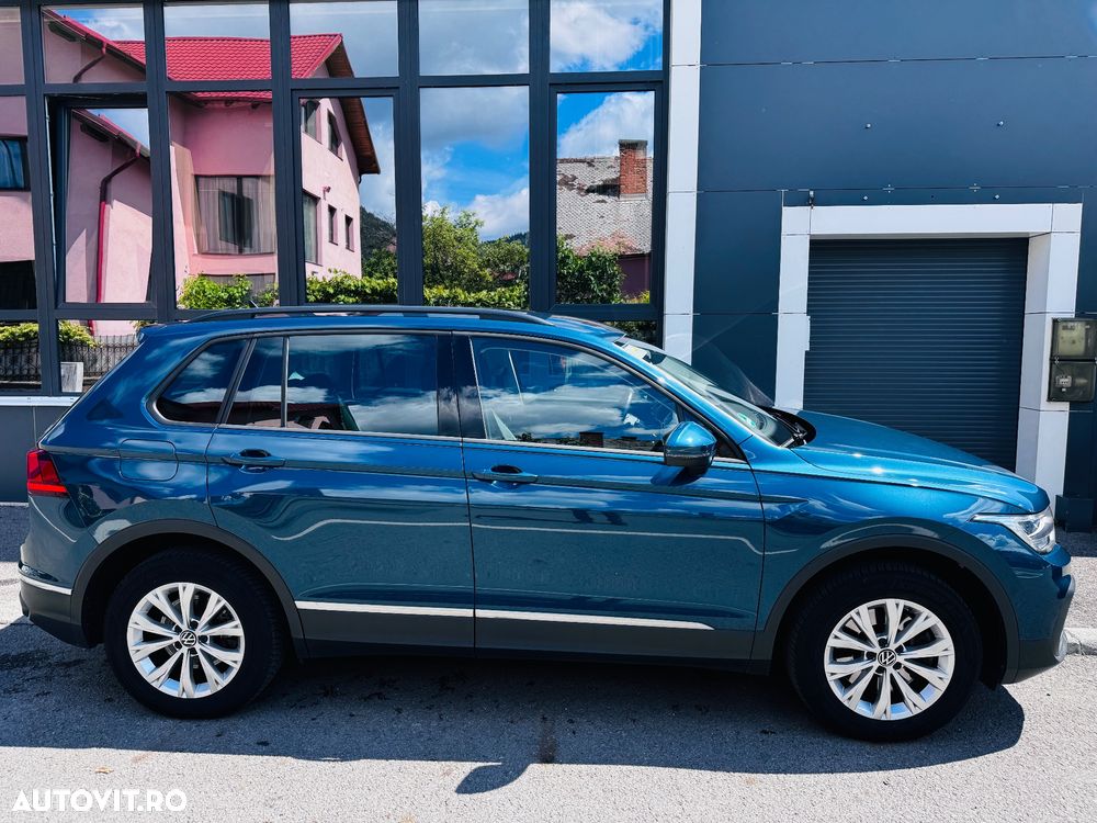 Volkswagen Tiguan - 8