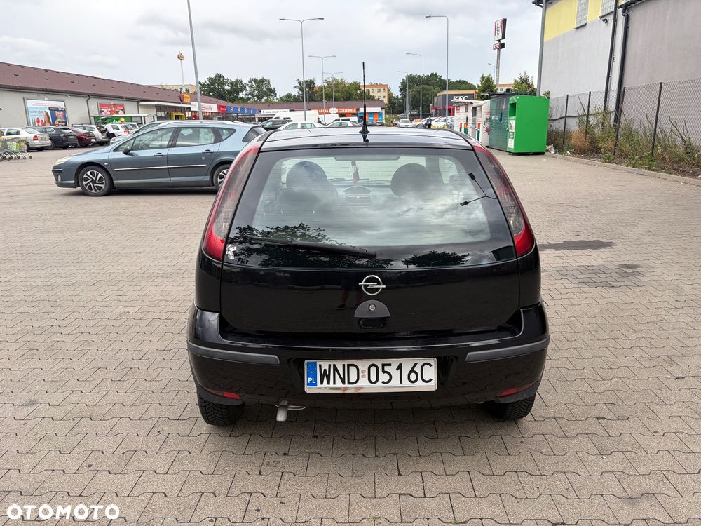 Opel Corsa 1.0 12V Cosmo - 3