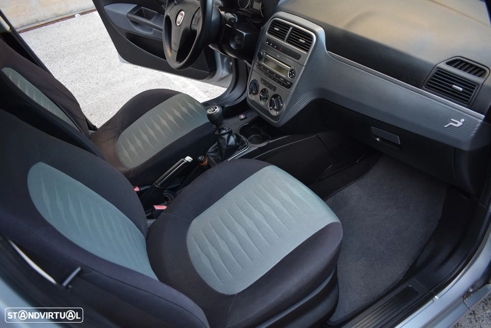 Fiat Punto - 10