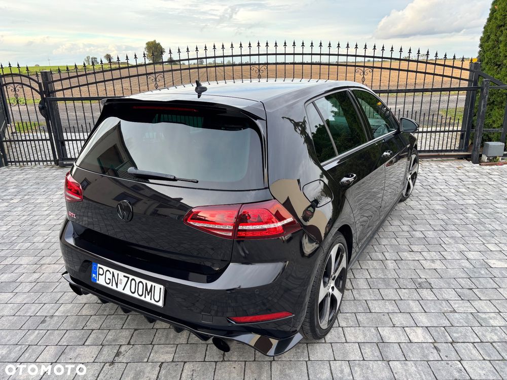 Volkswagen Golf 2.0 TSI BMT GTI DSG - 9