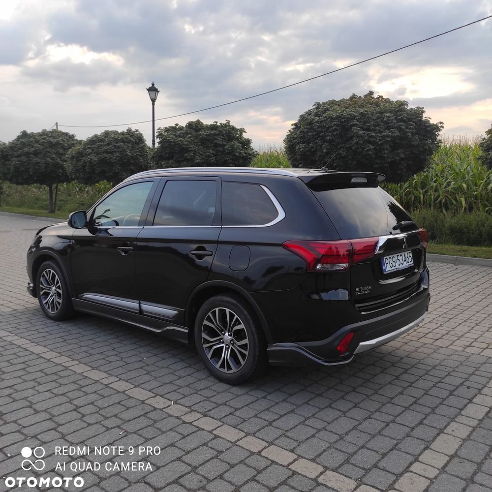 Mitsubishi Outlander 2.0 Intense + 4WD CVT - 10