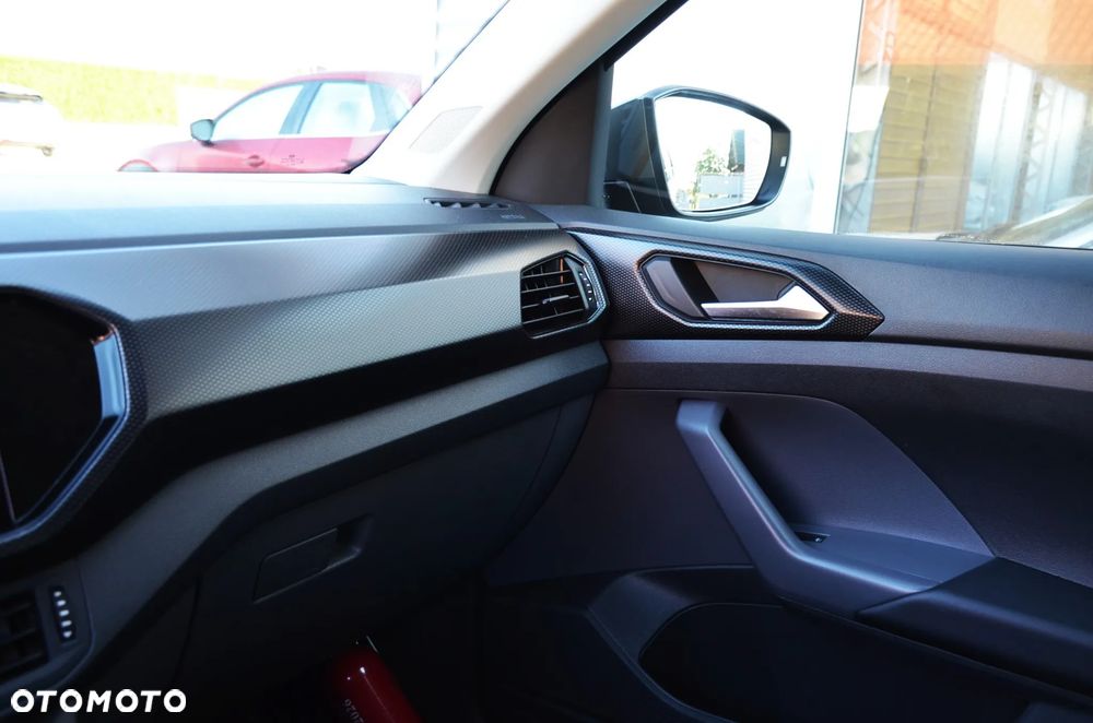 Volkswagen T-Cross 1.0 TSI OPF DSG Life - 30