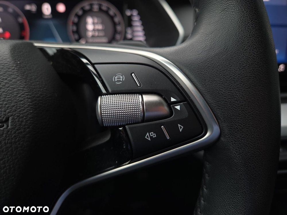 Skoda Octavia 1.5 TSI mHEV Selection DSG - 17