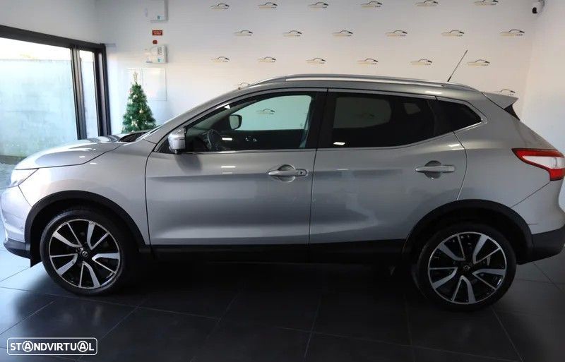 Nissan Qashqai 1.6 dCi Tekna Premium S Xtronic - 3