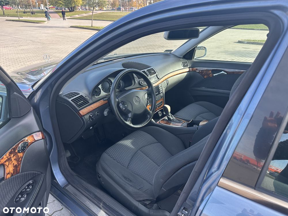 Mercedes-Benz Klasa E - 12