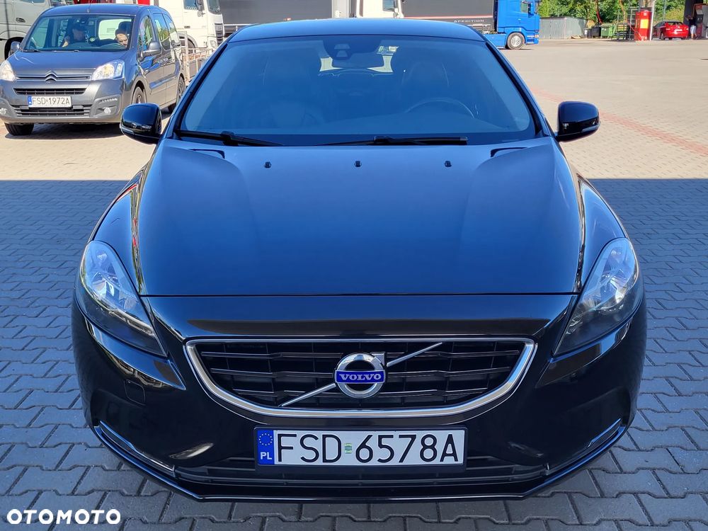 Volvo V40 D2 Drive-E Ocean Race - 3