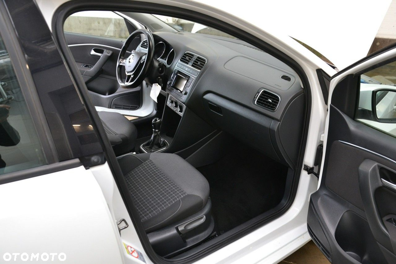 Volkswagen Polo - 21