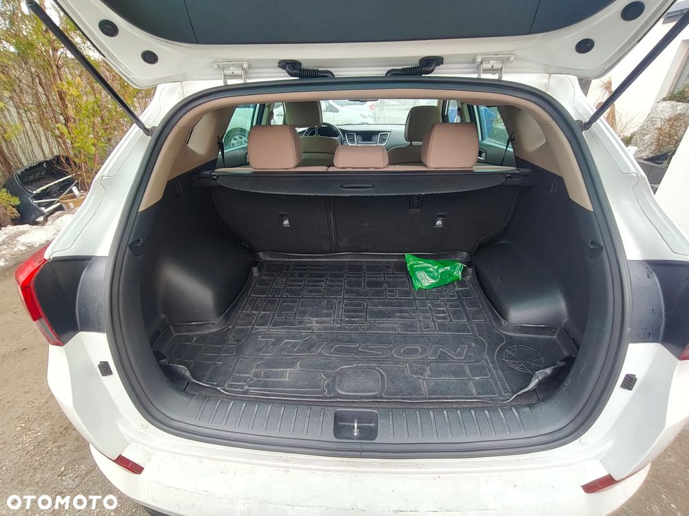 Hyundai Tucson - 8