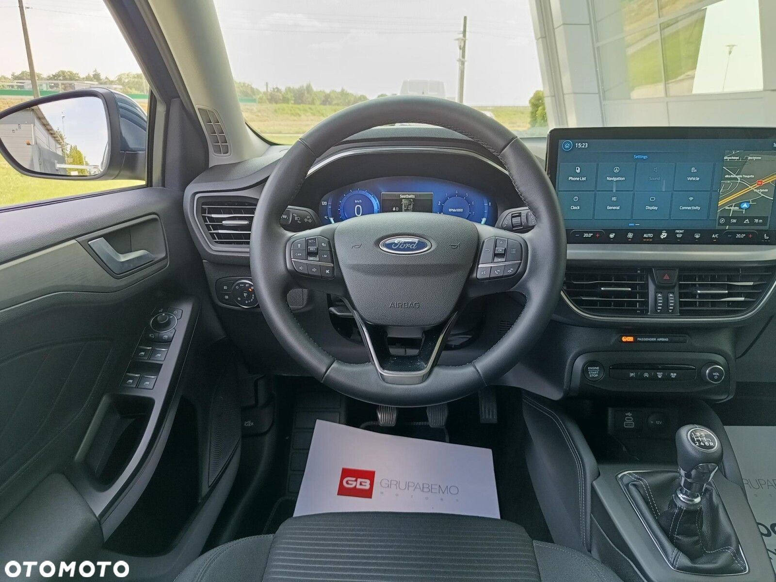 Ford Focus 1.0 EcoBoost Titanium X - 18