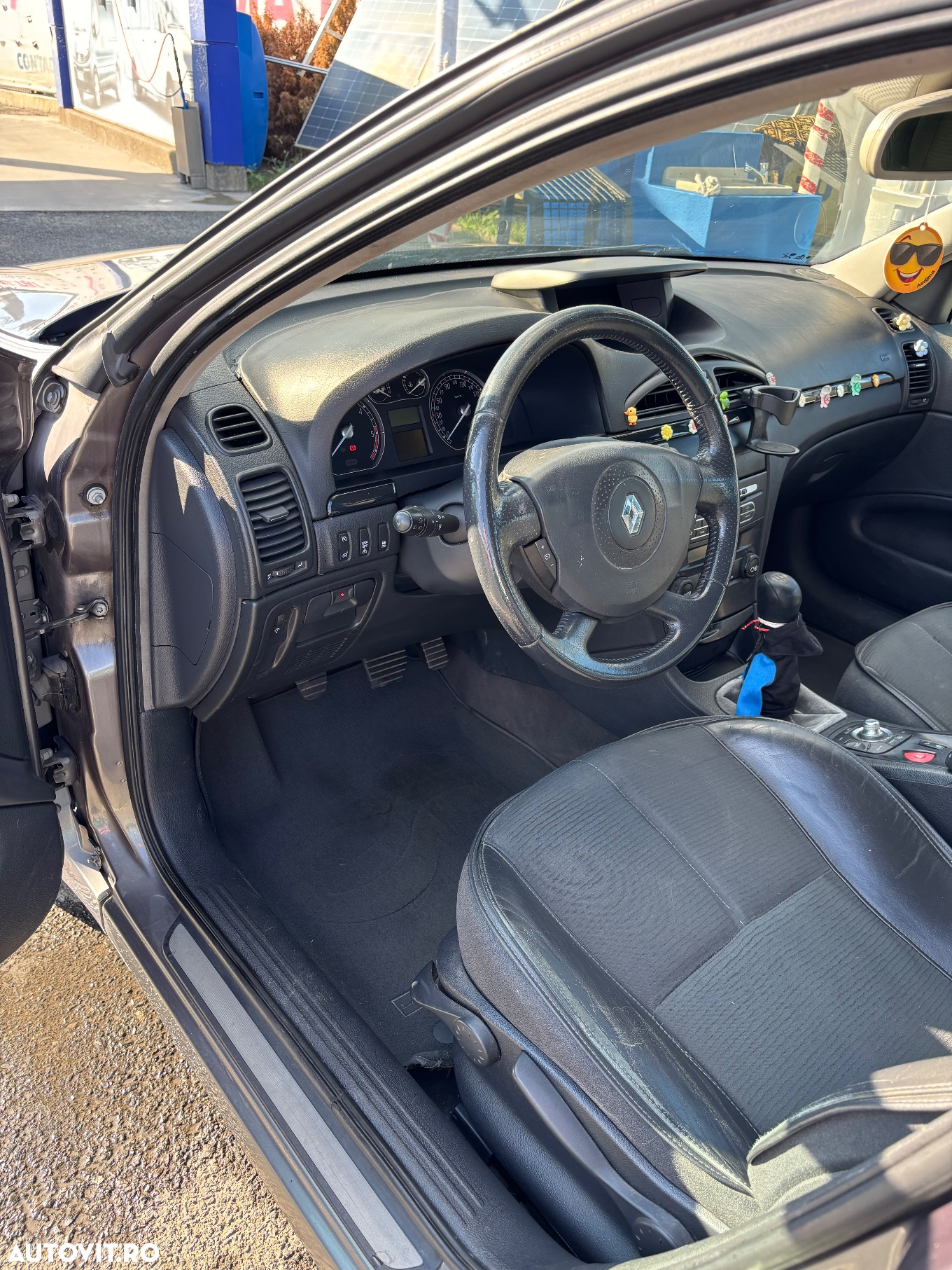 Renault Laguna Grandtour 1.9 dCi FAP Authentique - 7