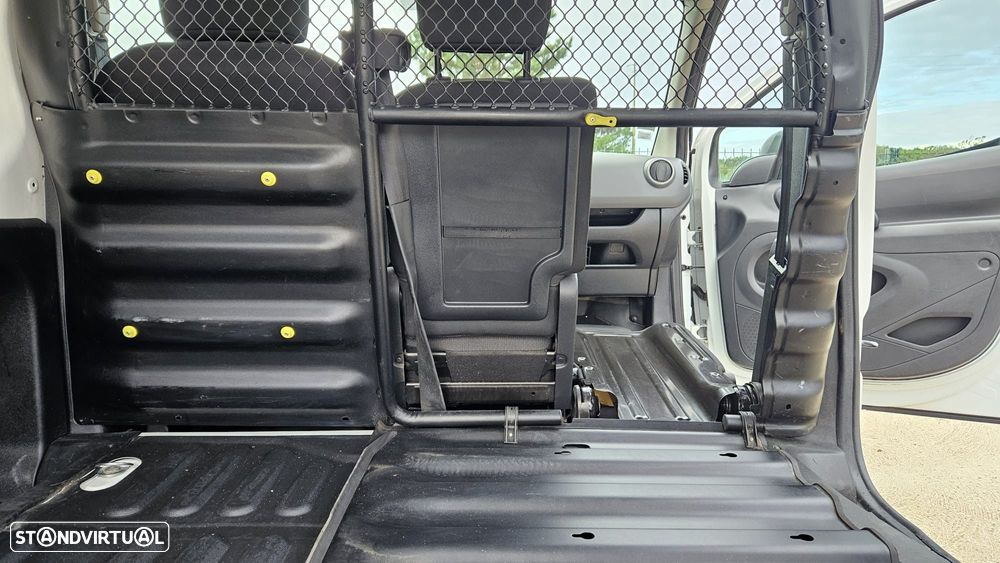 Citroën Berlingo 1.6 BlueHDi L1 Club 3L - 29