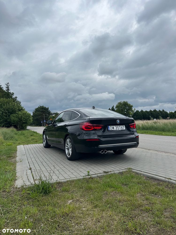 BMW 3GT 320d xDrive Luxury Line - 2