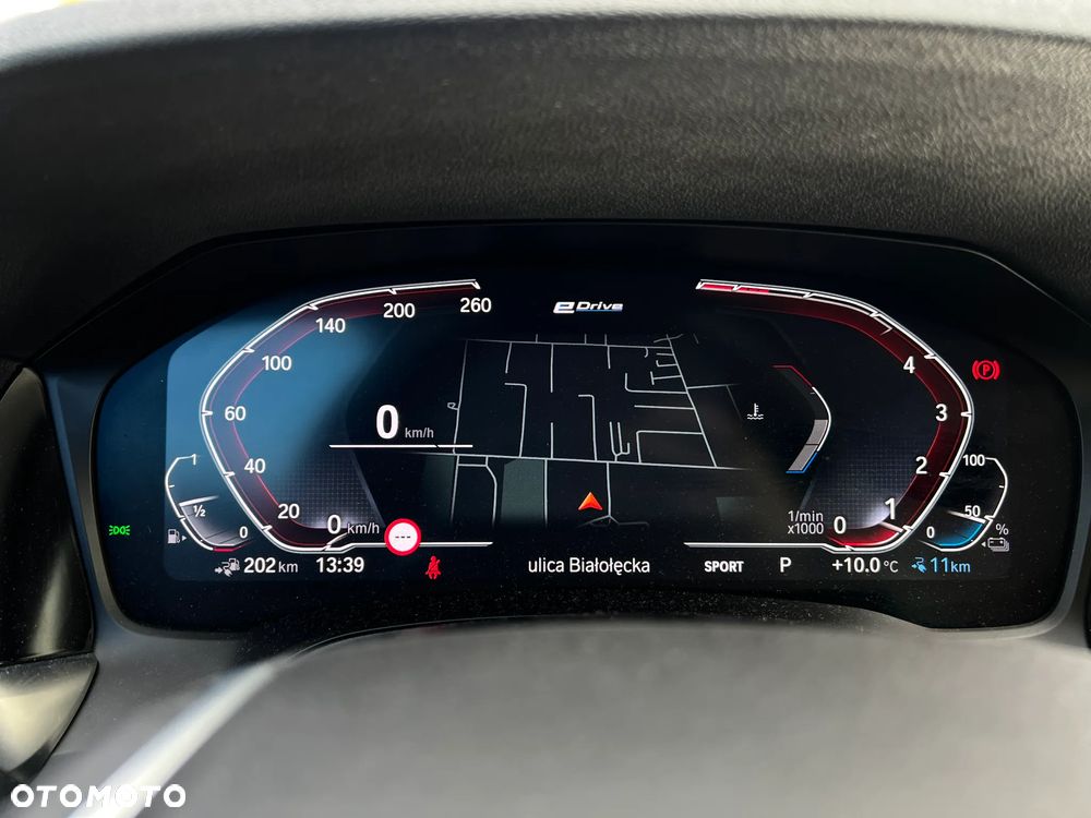 BMW Seria 3 330e Sport Line - 15