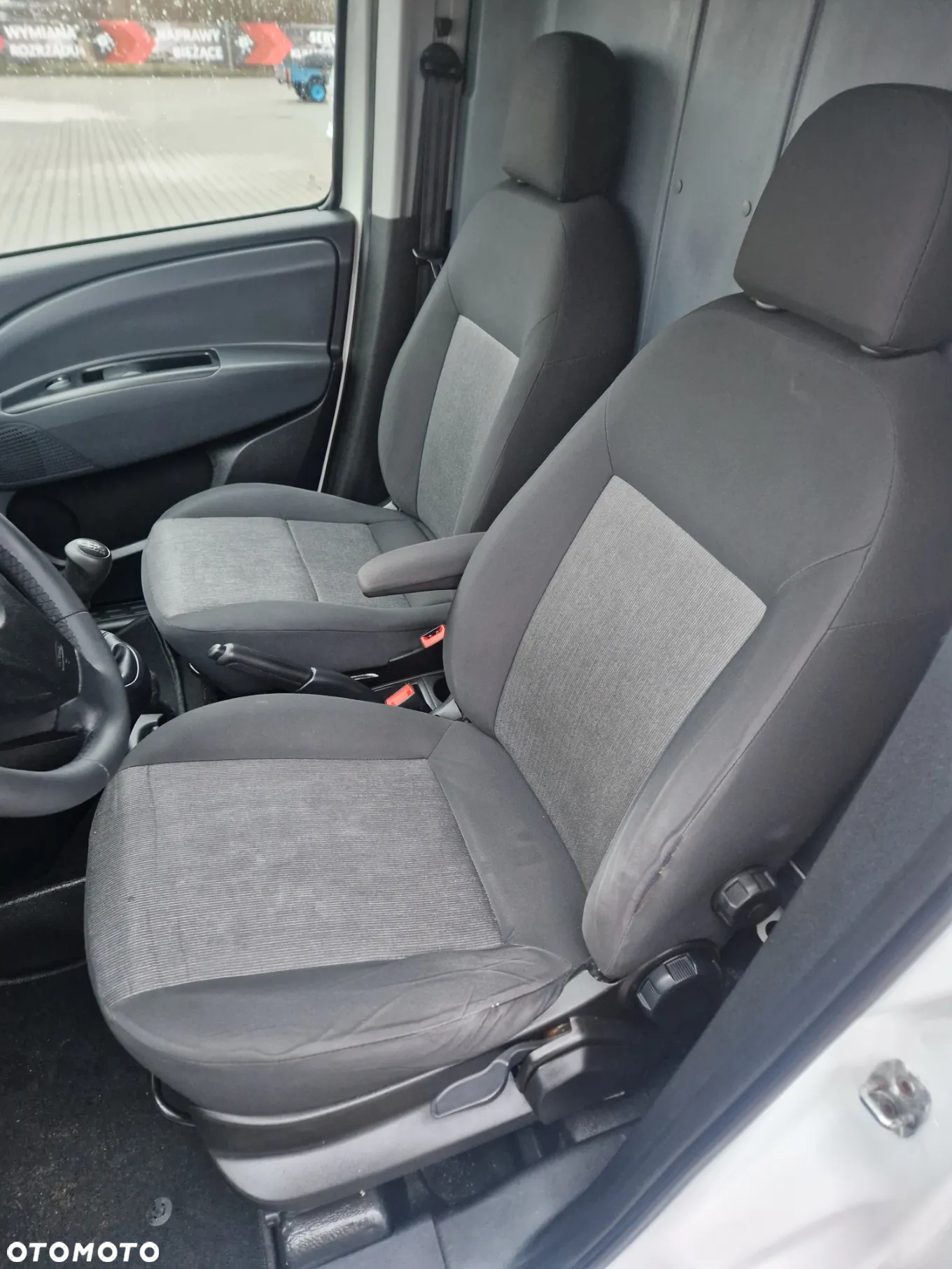 Fiat Doblo - 21