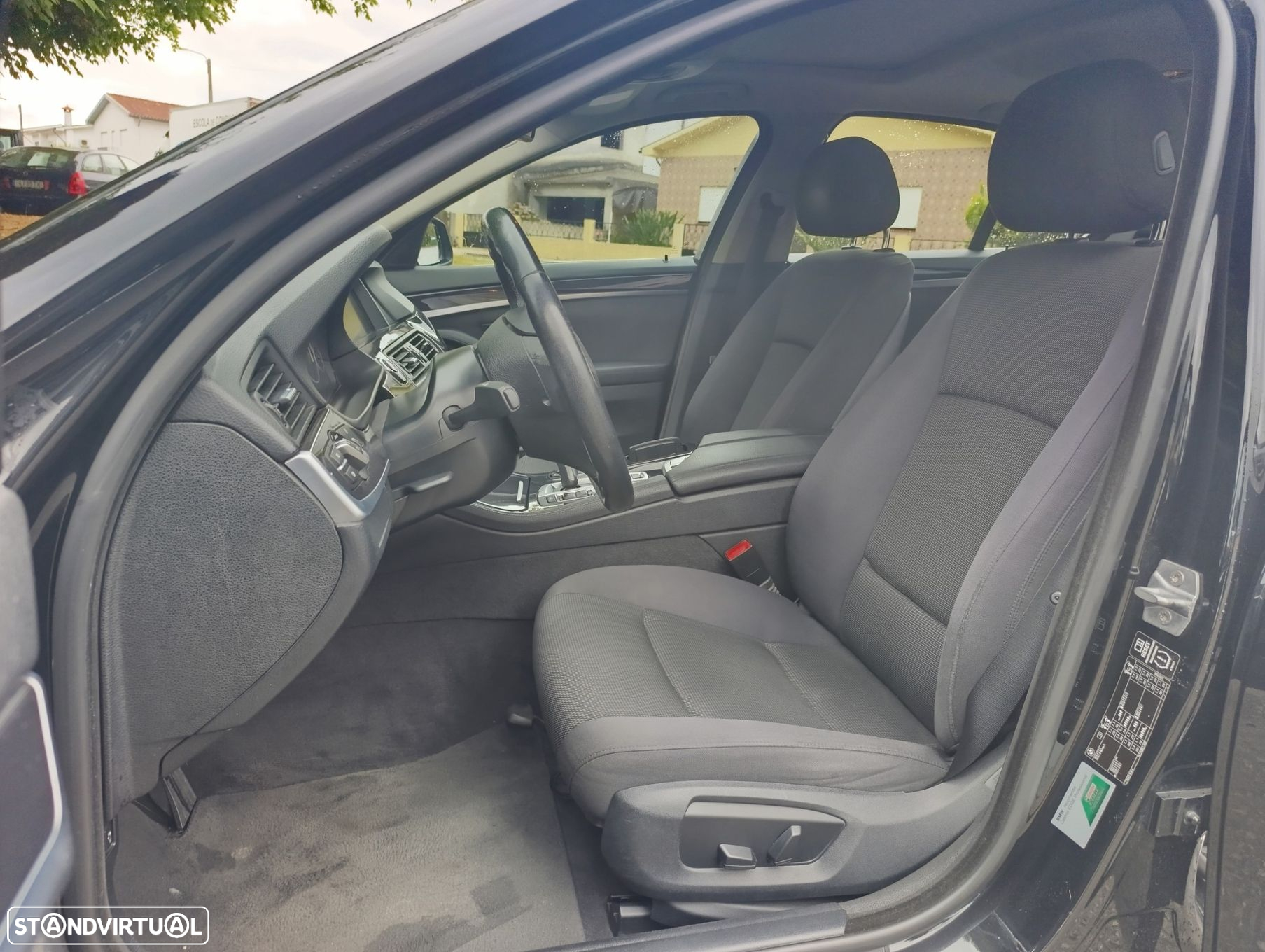 BMW 520 d Line Luxury Auto - 10