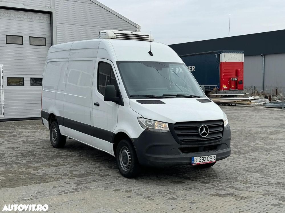 Mercedes-Benz SPRINTER - 9
