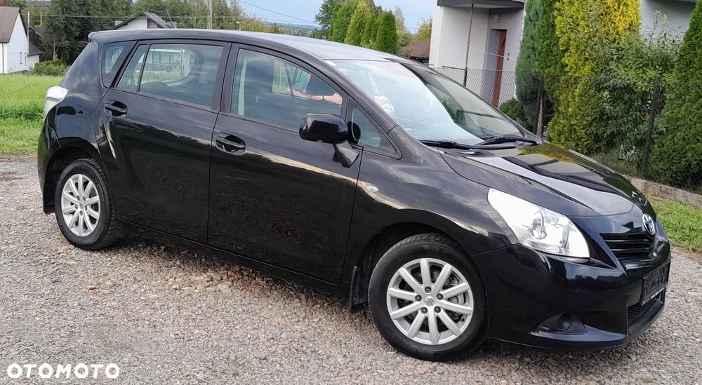 Toyota Corolla Verso 1.6 - 4