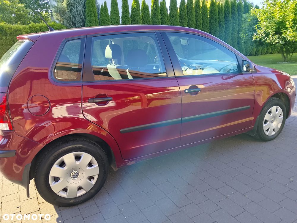 Volkswagen Polo - 5