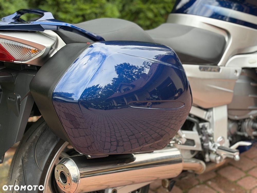 Yamaha FJR - 25