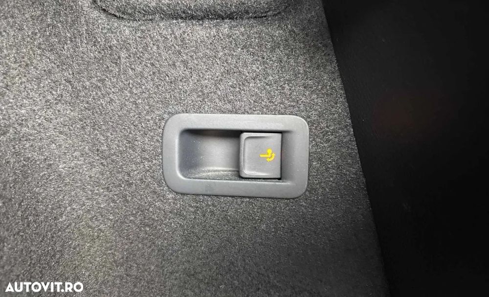 Seat Ateca 2.0 TDI 4DRIVE DSG XCELLENCE - 8